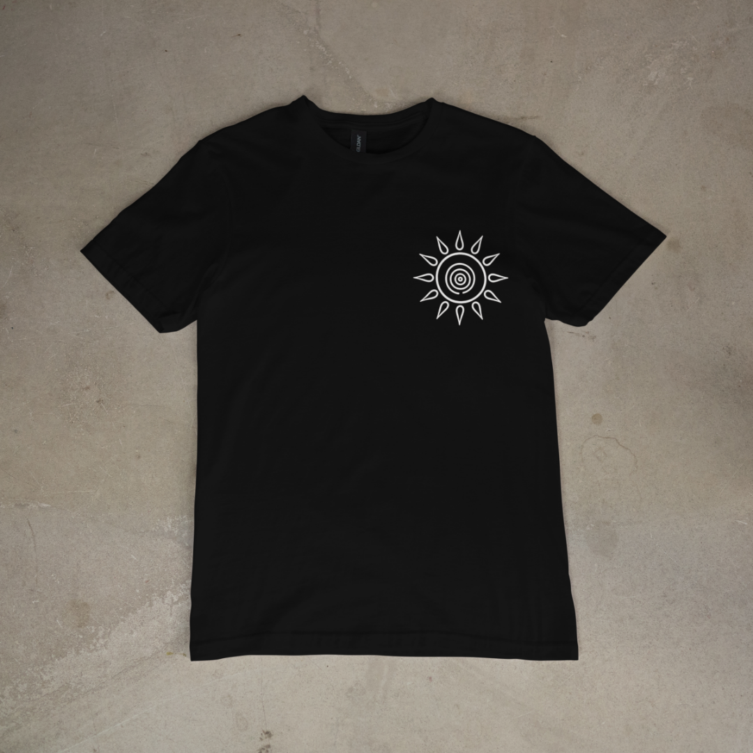 Minimal Sun Line Art Essential Tee